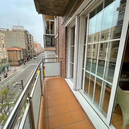 Apartment Miguel Servet Con Garaje Incluido *
